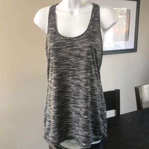 Xersion slim fit tank